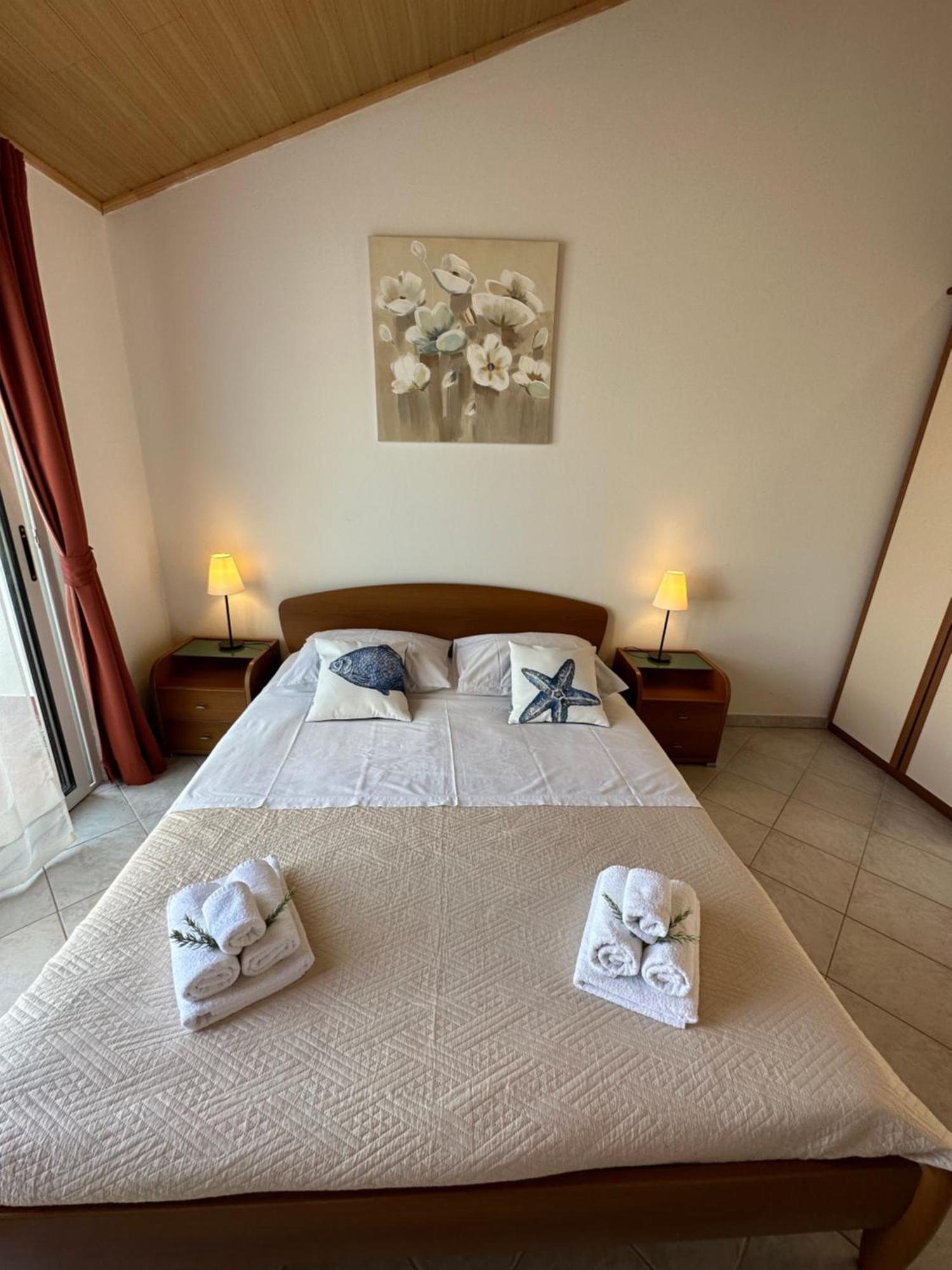 Apartments Marija Λάστοβο Εξωτερικό φωτογραφία